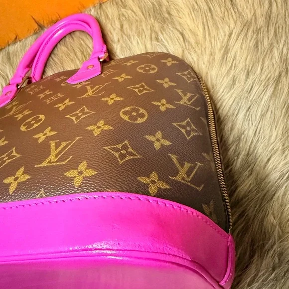 Louis Vuitton Brown Monogram Alma - Picture 13 of 16